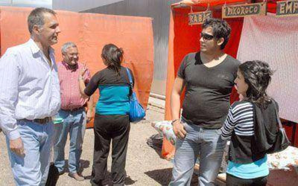 La feria "Del productor al vecino" tambi�n incorpora valor agregado