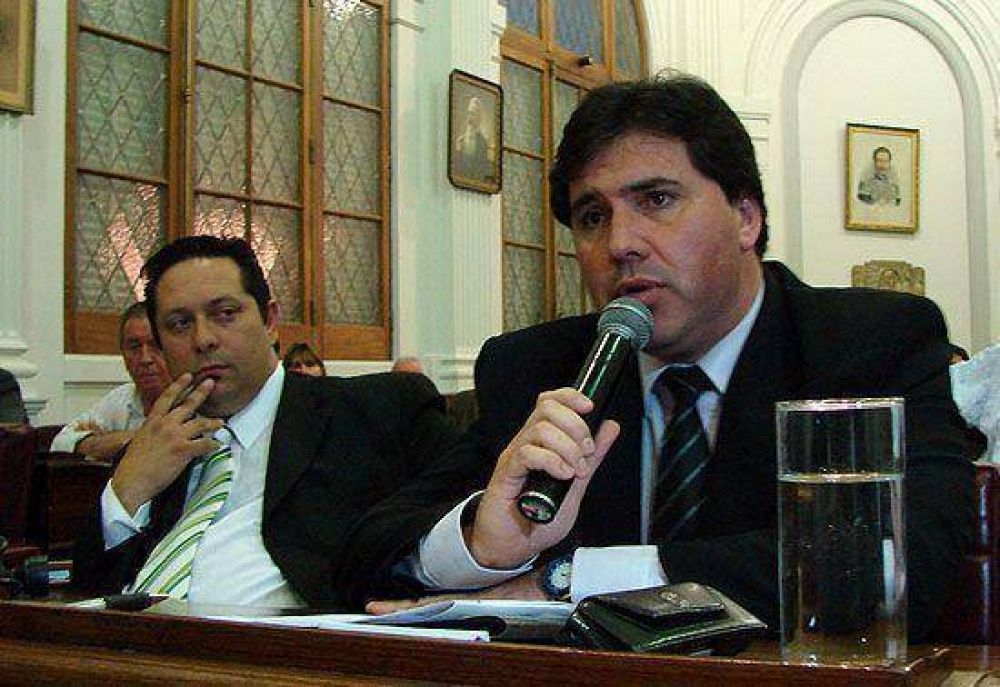 Concejales van al vered�n por reclamos contra las tasas