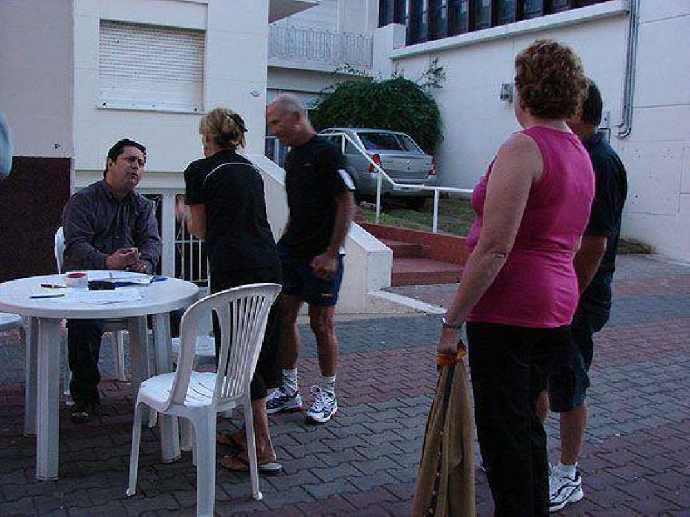 Tasas: muchas quejas a los concejales en el vered�n