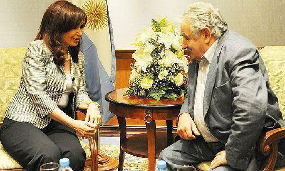 La Presidente y Mujica se reunir�n por el conflicto de la pastera