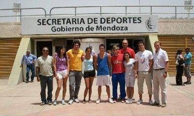 Atletas mendocinos visitaron al secretario de Deportes