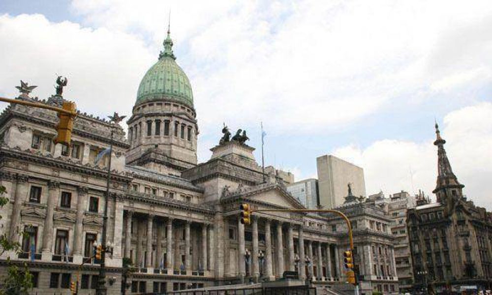Bloques opositores le pedir�n a Cristina Kirchner que convoque al Congreso a sesi�n extraordinaria