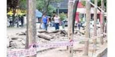 Inician obras en la plaza