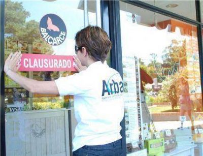 ARBA fue a los postres y clausur� Balcarce y otros 10 comercios entre Pinamar y San Clemente