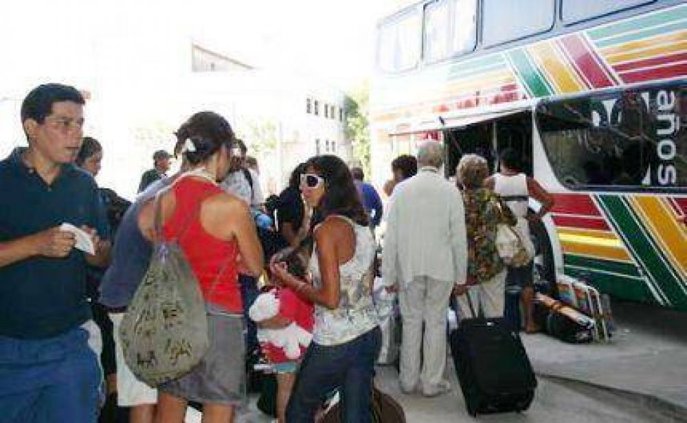 Comienza el recambio tur�stico y ya no hay pasajes para llegar a Mar del Plata