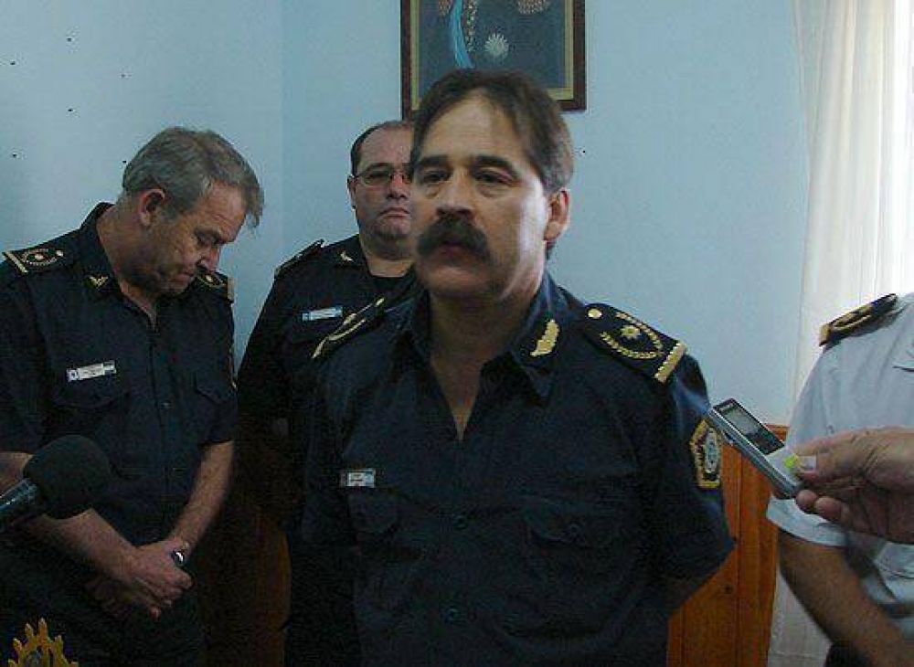 Luis Gauna, ex jefe Distrital de Olavarr�a, subi� a segundo interino de la Departamental Azul