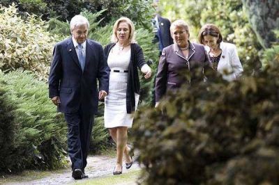 Se�ales de acercamiento de Pi�era a los Kirchner