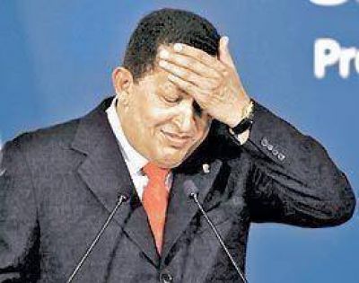 Ch�vez, ahora contra la Barbie, su amigo Ken y las Play Station