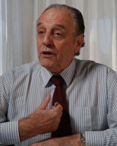 Heller se suma a la oposici�n y pide que Cristina convoque a extraordinarias