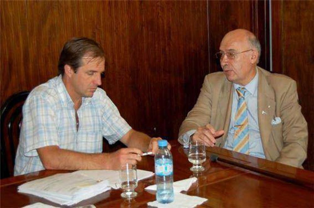 Gorosito se reuni� con el intendente de Bol�var