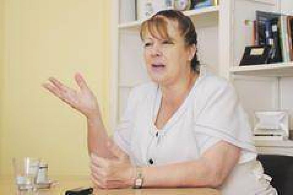 "Hay gente que ve en Cobos una valla de contenci�n a los Kirchner "