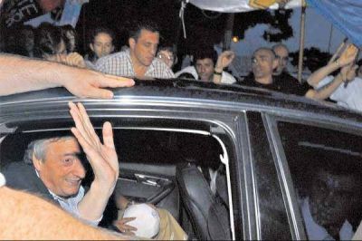Kirchner: "Hay sectores que quieren derrotar al Gobierno antes de fin de a�o"