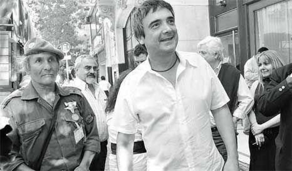 "La UCR est� cerca de volver a ser gobierno"