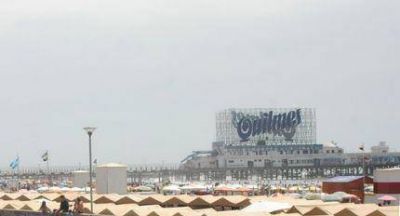 Retirar�n el cartel de la cerveza Quilmes ubicado en el espig�n de Punta Iglesia