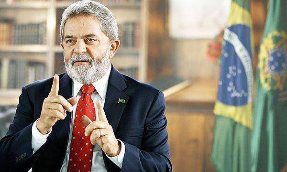 Lula fue internado por un pico de hipertensi�n y suspende su viaje a la Cumbre de Davos