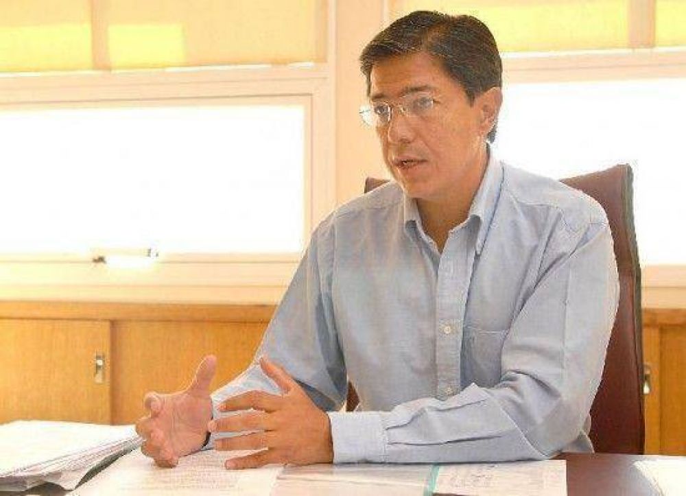 El apoyo de Sapag al Fondo gener� pol�mica
