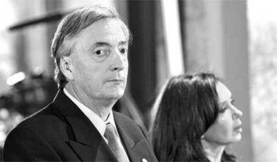 N�stor y Cristina dan pelea contra el "partido judicial"