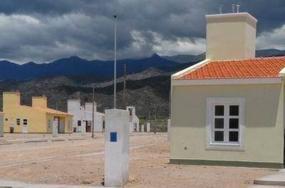 La Provincia no reclamar� ante la Justicia los fondos para viviendas
