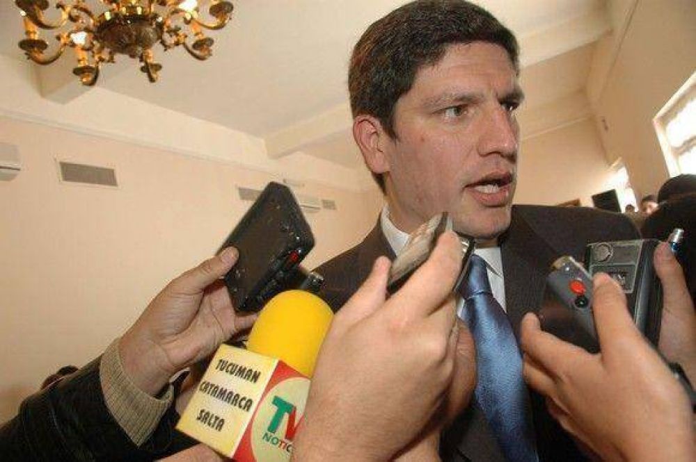 "No estamos pensando en candidaturas, sino en seguir gobernando"  	 