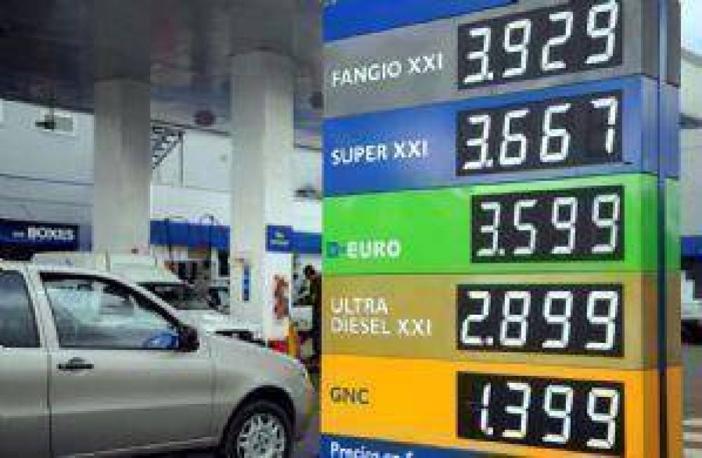 En dos a�os los combustibles l�quidos subieron menos que la inflaci�n real