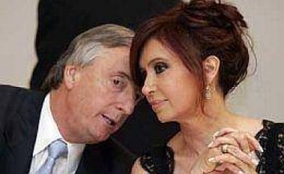 Denunciaron a los Kirchner por presunto enriquecimiento il�cito