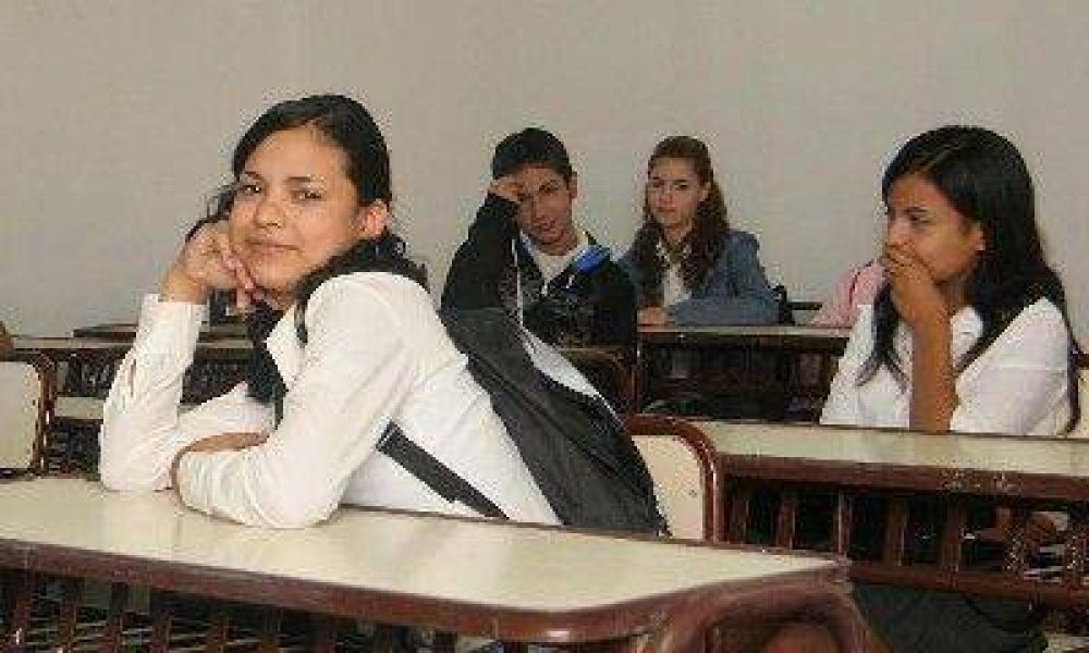 La DGE quiere aumentar las horas de apoyo en la escuela secundaria