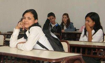 La DGE quiere aumentar las horas de apoyo en la escuela secundaria