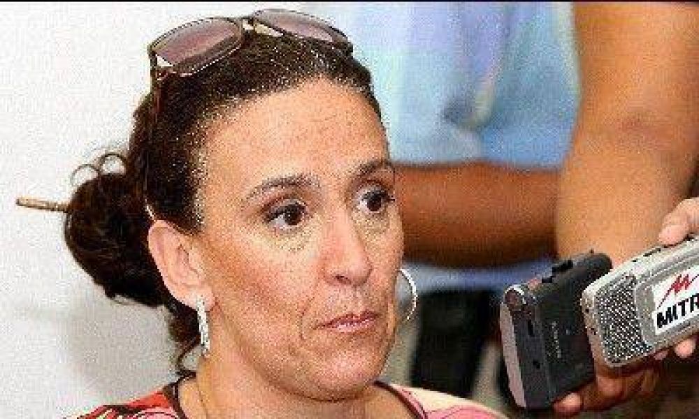 Lleg� Michetti y habl� de Terranova, el PD y Cobos