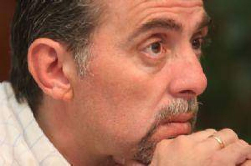 El PJ se diferencia de F�lix y busca apuntalar a Jaque