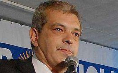 Gobierno busca acercarse al Campo y le pide "cooperaci�n" a los dirigentes