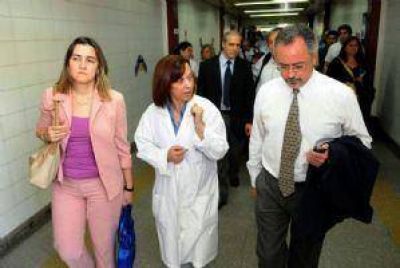 Una de cal y otra de arena para Behler en el ministerio de Salud
