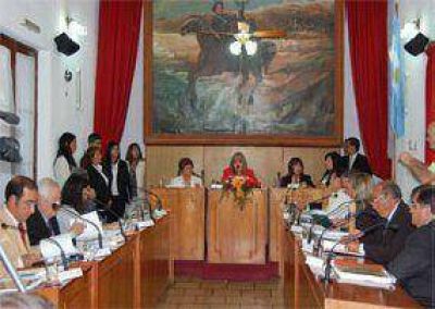 Lemme anunci� aumento a municipales y nuevas obras  