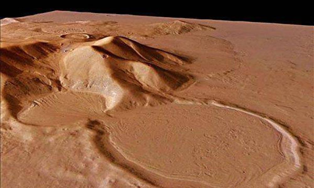 Descubrieron m�s de 40 cr�teres en el polo norte de la Luna con agua congelada