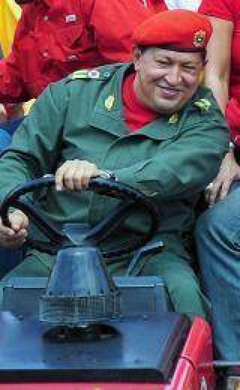 Ch�vez se "r�e" de las acusaciones de cooperaci�n con las FARC y ETA
