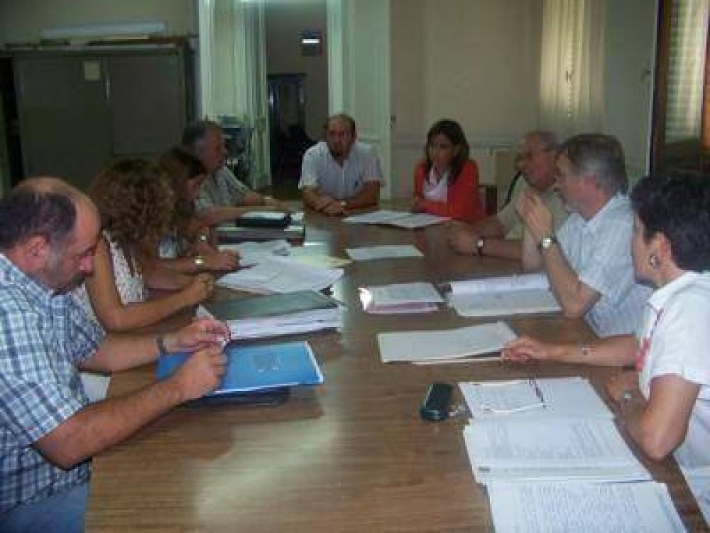 Concejales abordaron proyecto sobre controles m�dicos a los j�venes que practican deportes