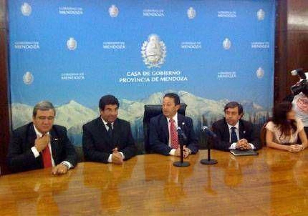 El Gobierno don� terrenos a la AFIP para ampliar el complejo aduanero