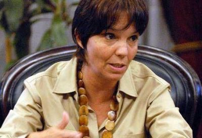 Seg�n Marc� del Pont, la oposici�n s�lo quiere "entorpecer" al Gobierno