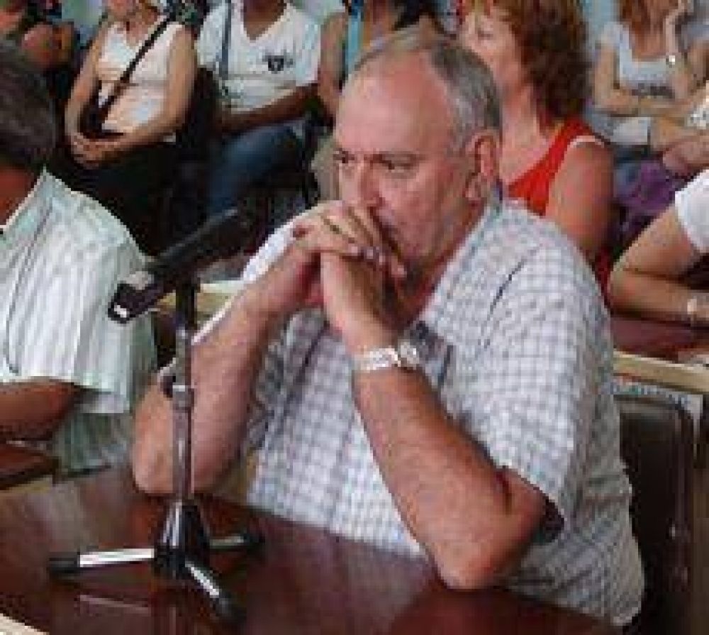 Murdolo: "Por el momento hablar de candidaturas es muy prematuro"