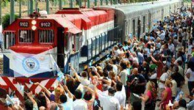 Piqueteros coparon el Tren de la Vendimia