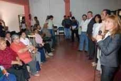 El gobierno entreg� 25 jubilaciones m�s en Chilecito