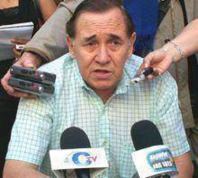 El concejal Men�ndez critic� la designaci�n de Ricco en la secretar�a general