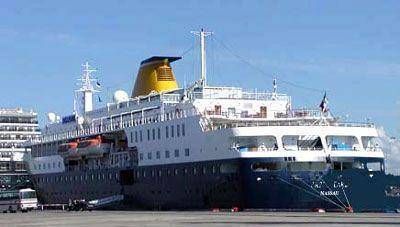 Con el ingreso del "Minerva", vuelven los cruceros al Puerto