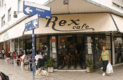 Comerciantes de la Vieja Terminal, que sufren una fuerte ca�da en las ventas, apuestan al proyecto del Arquitecto Pelli
