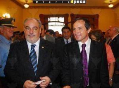 Gobierno y Comuna compatibilizan descuentos por las cargas sociales