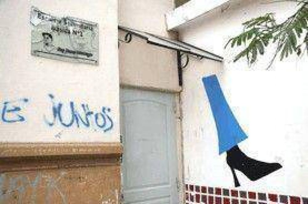 Finalmente, la Secundaria N� 1 no tendr� el 4� a�o en su sede