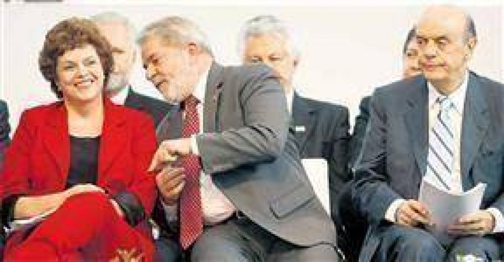 Lula podr�a pedir licencia para hacer campa�a con Rousseff