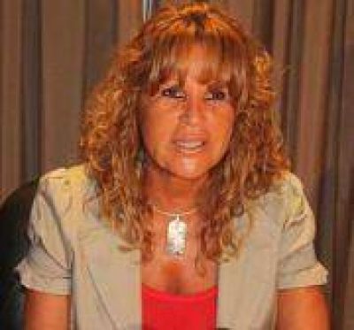 Ayala disertar� en el primer encuentro de mujeres CAME 2010 