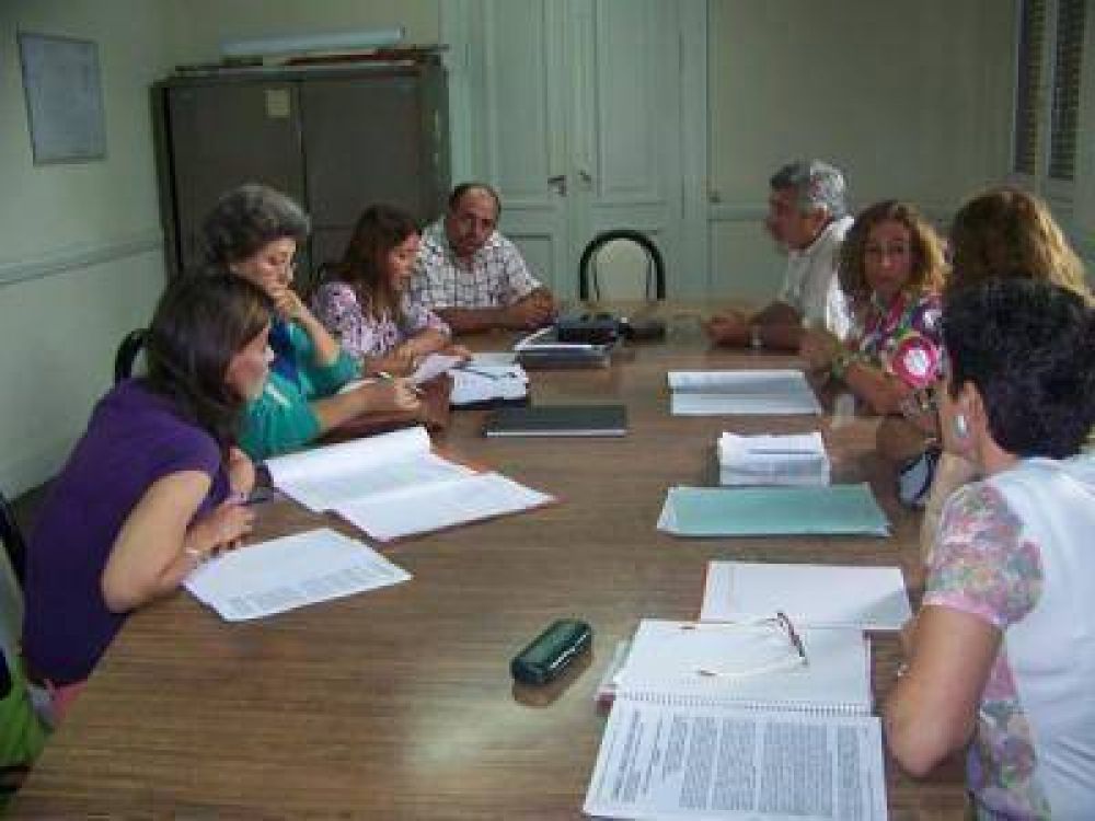 Proyecto del Movimiento Vecinal para crear un Centro de Contenci�n Familiar