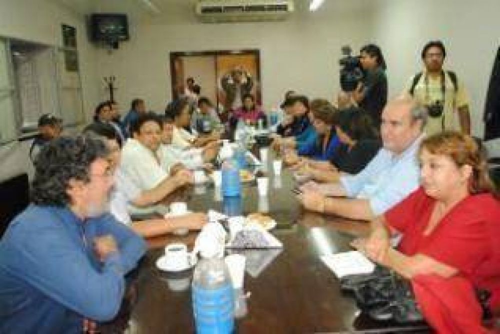 El Gobierno de Jujuy y el FGE delinean estrategia conjunta para conseguir ayuda financiera de la naci�n