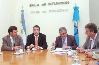 MEJORAMIENTO DE VIVIENDAS